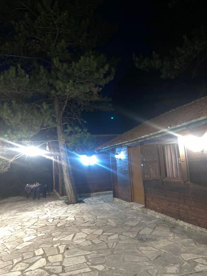 Iliria Tiny House Llogora Орикум Экстерьер фото